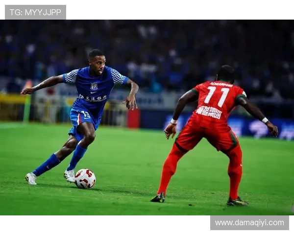 上海足球队配合默契展现实力大满贯点评赛事精彩瞬间