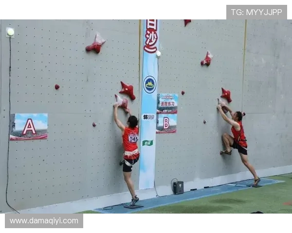 北京攀岩队在全国攀岩配合排行榜中荣获第三名的辉煌成就