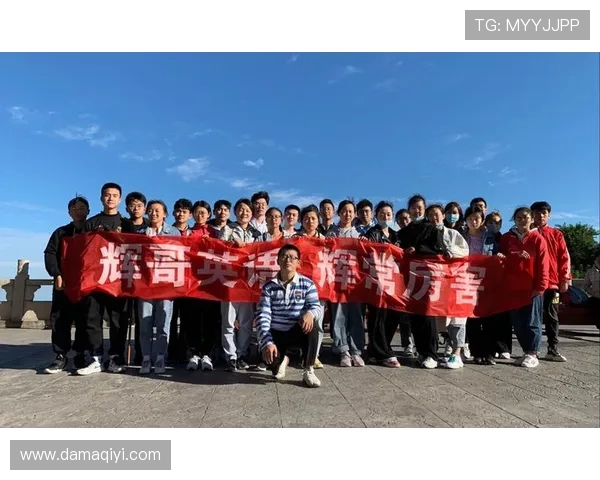 武汉极限运动队的默契配合与团队精神探索之旅
